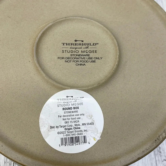 Threshold x Studio McGee 7" x 7" Round Carved Ceramic Box Gray - Picture 7 of 7